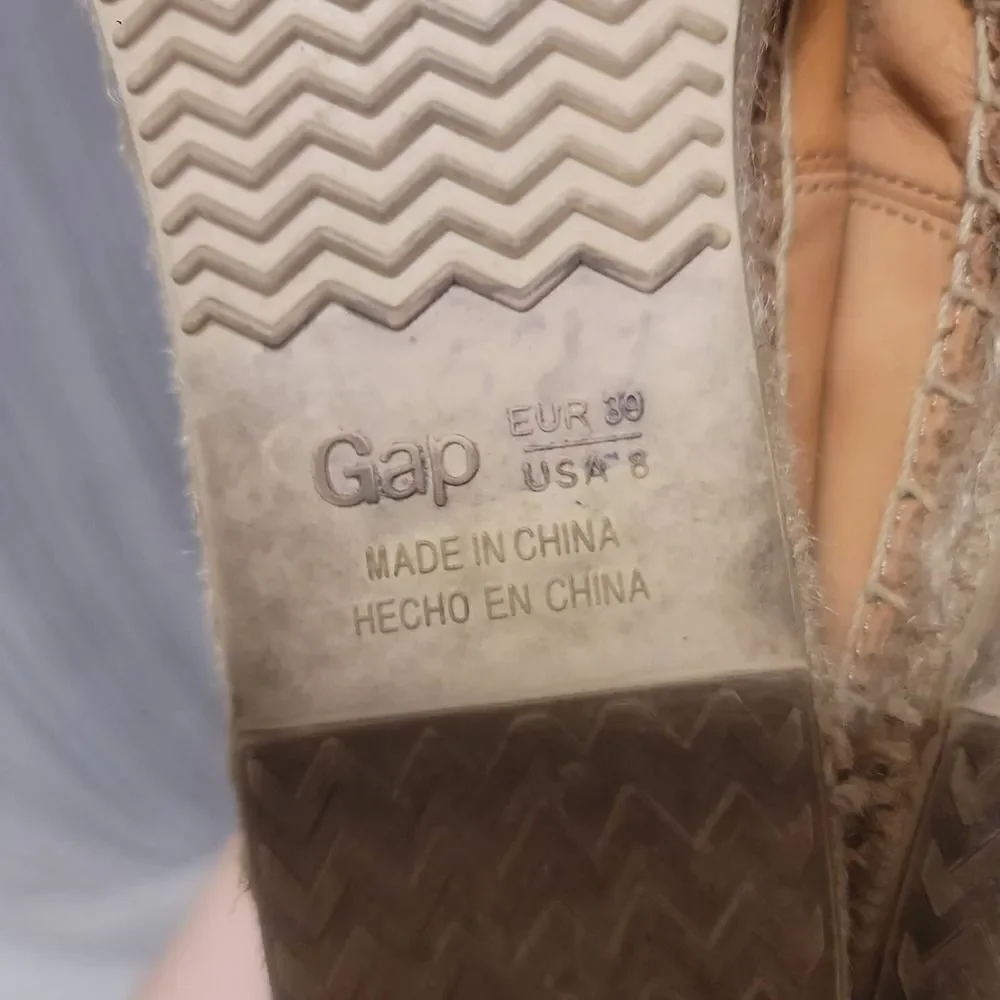 GAP espadrille flats